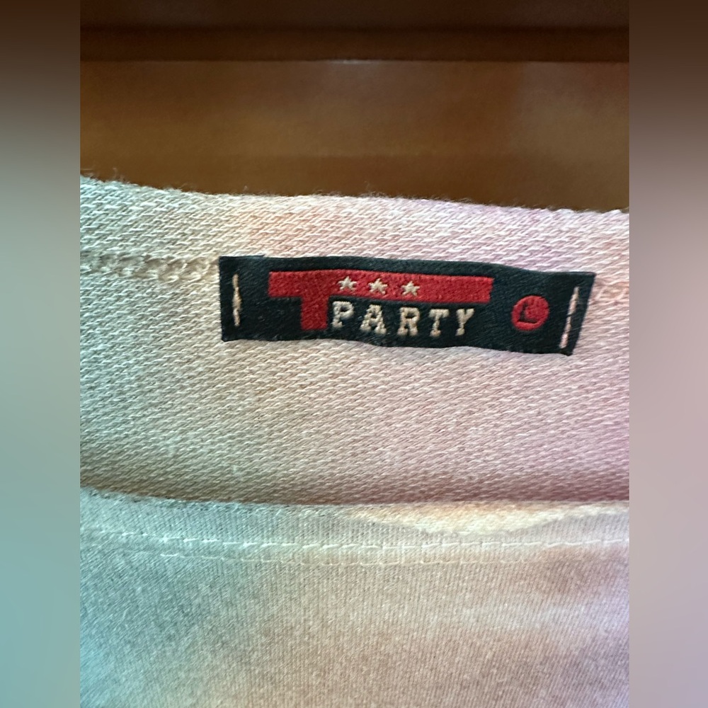 NWOT TPARTY BOAT NECK SWEATER - Picture 3 of 3